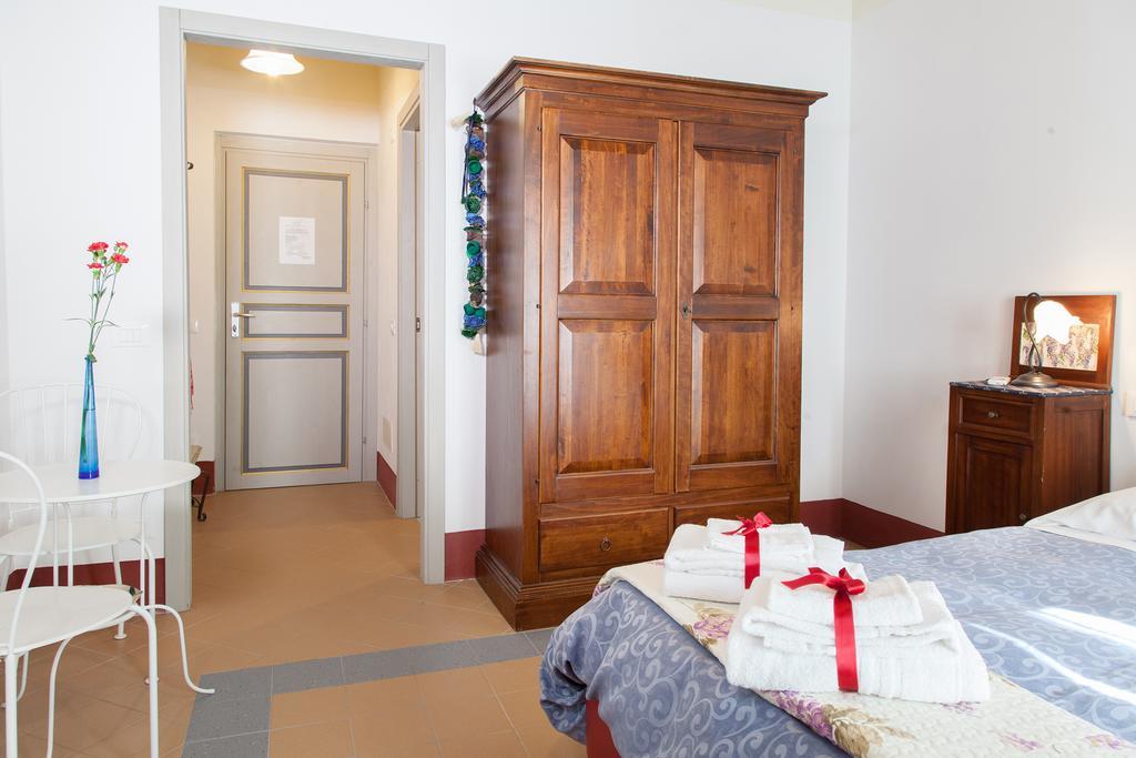 B&B Casa San Jacopo Al Giardino Λούκα Δωμάτιο φωτογραφία